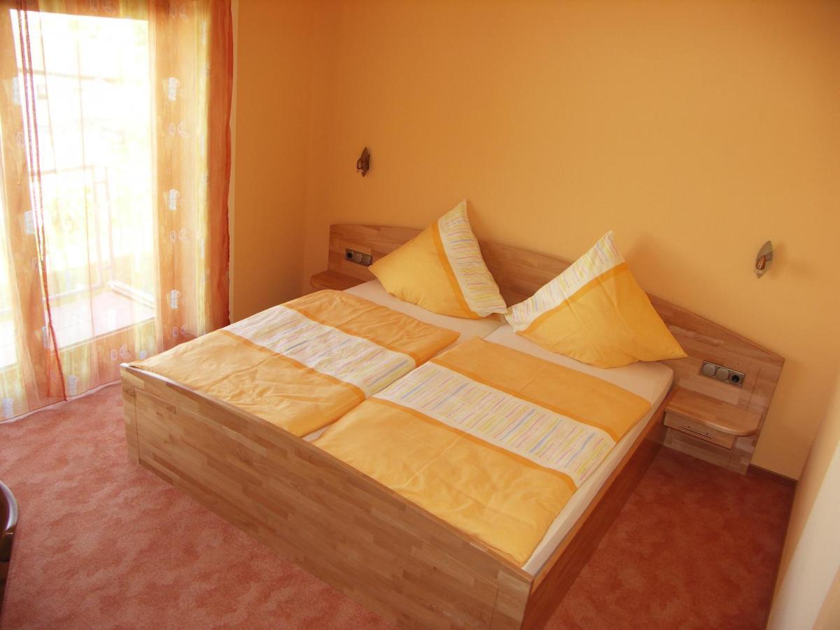 Gaestehaus Stephanie Ilbesheim Luaran gambar